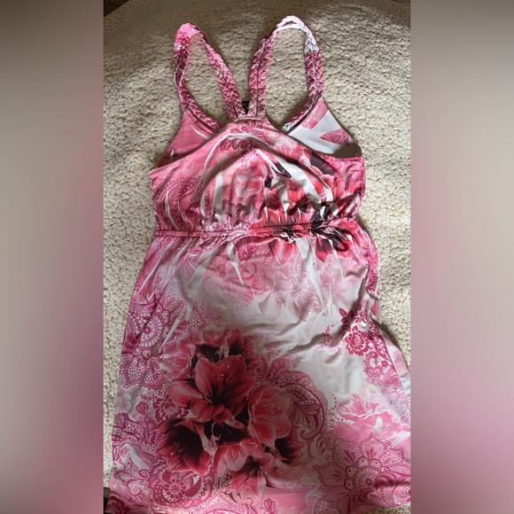 Beautiful Vanity floral Dress Size Sm - Picture 2 of 7